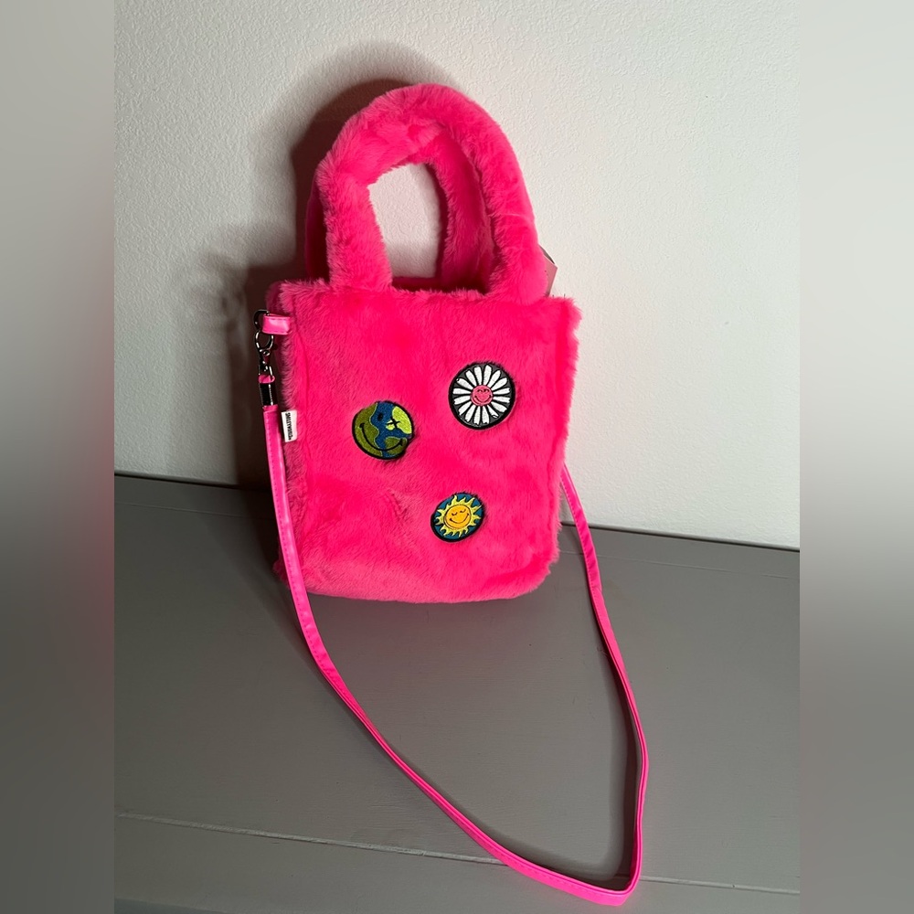 Young Adult SMILEY Small Sherpa Tote Bag Crossbody Neon Smiley Face Y2K Hot Pink - Picture 8 of 16